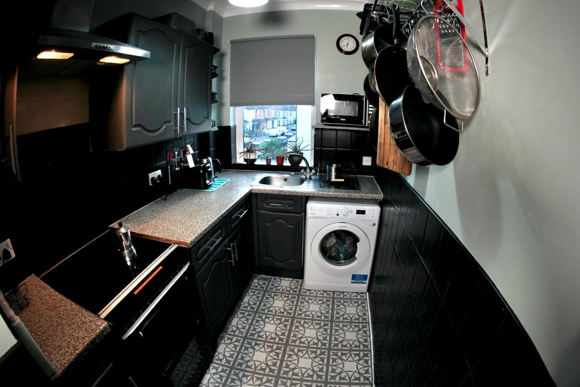 Stylish And Artistic Flat In Southend On Sea Apartment Exterior photo