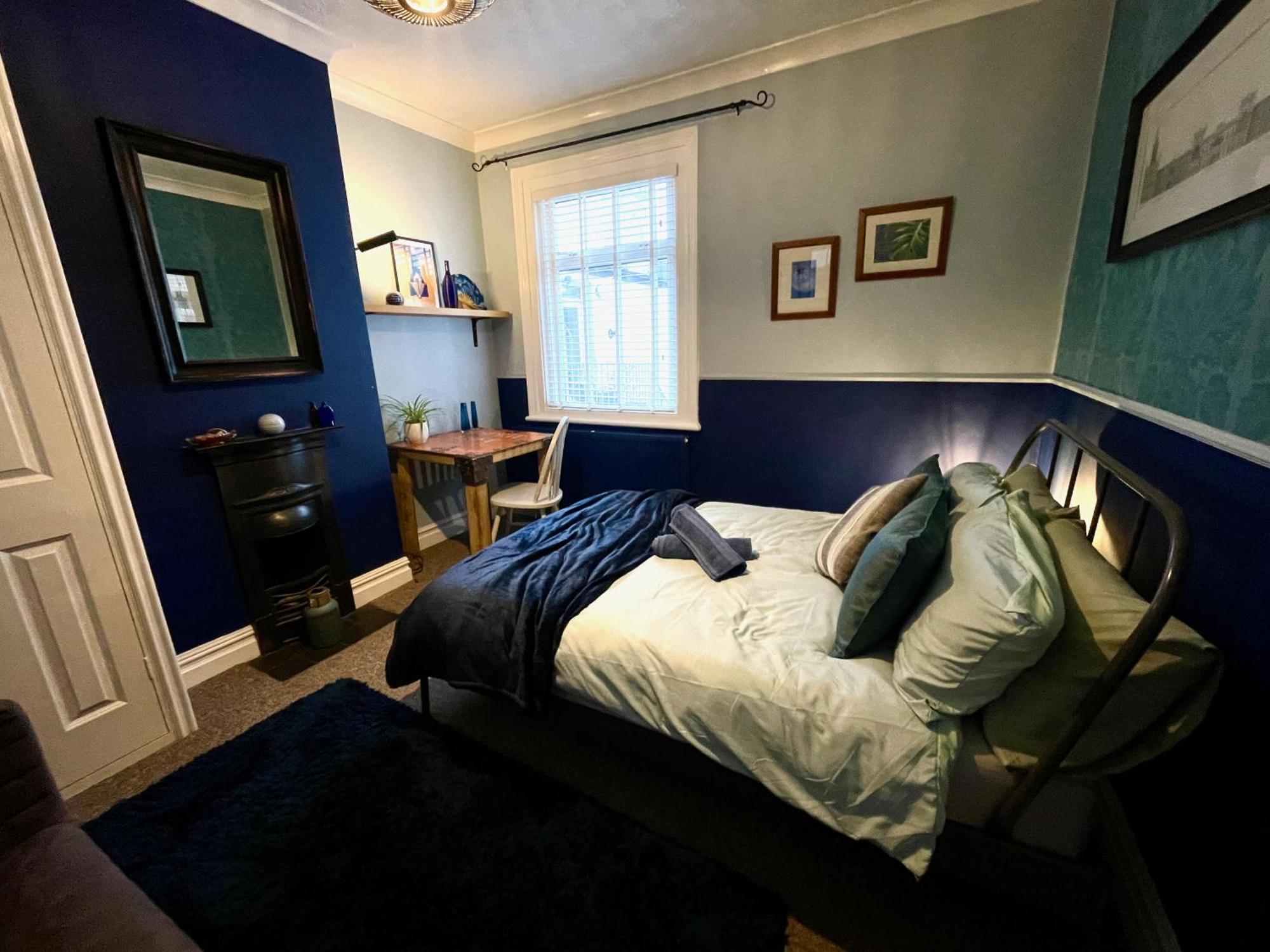 Stylish And Artistic Flat In Southend On Sea Apartment Exterior photo